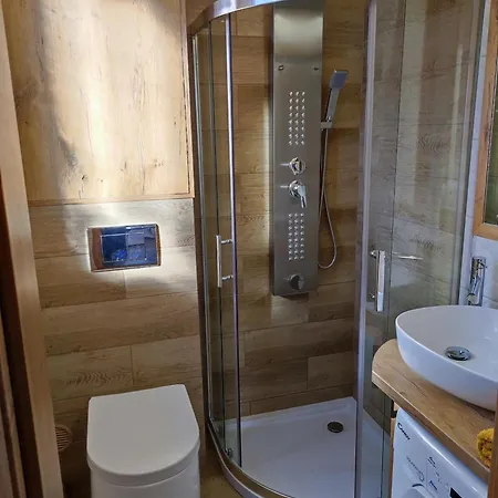 Ferienhaus Lesny Zakatek-domek Dab Parchowo