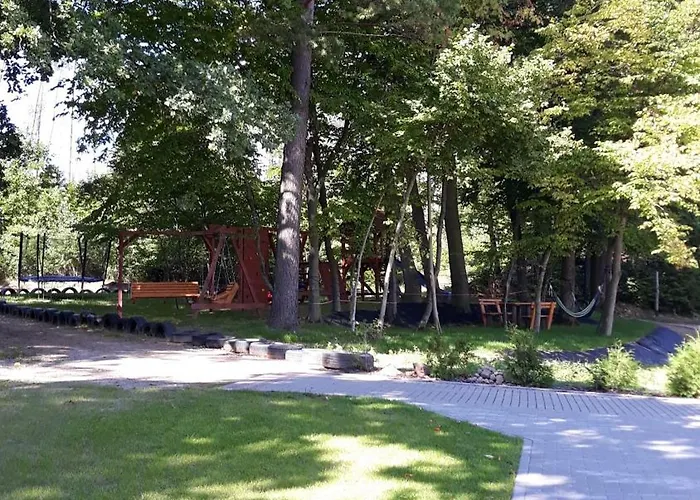 Lesny Zakatek-domek Dab *